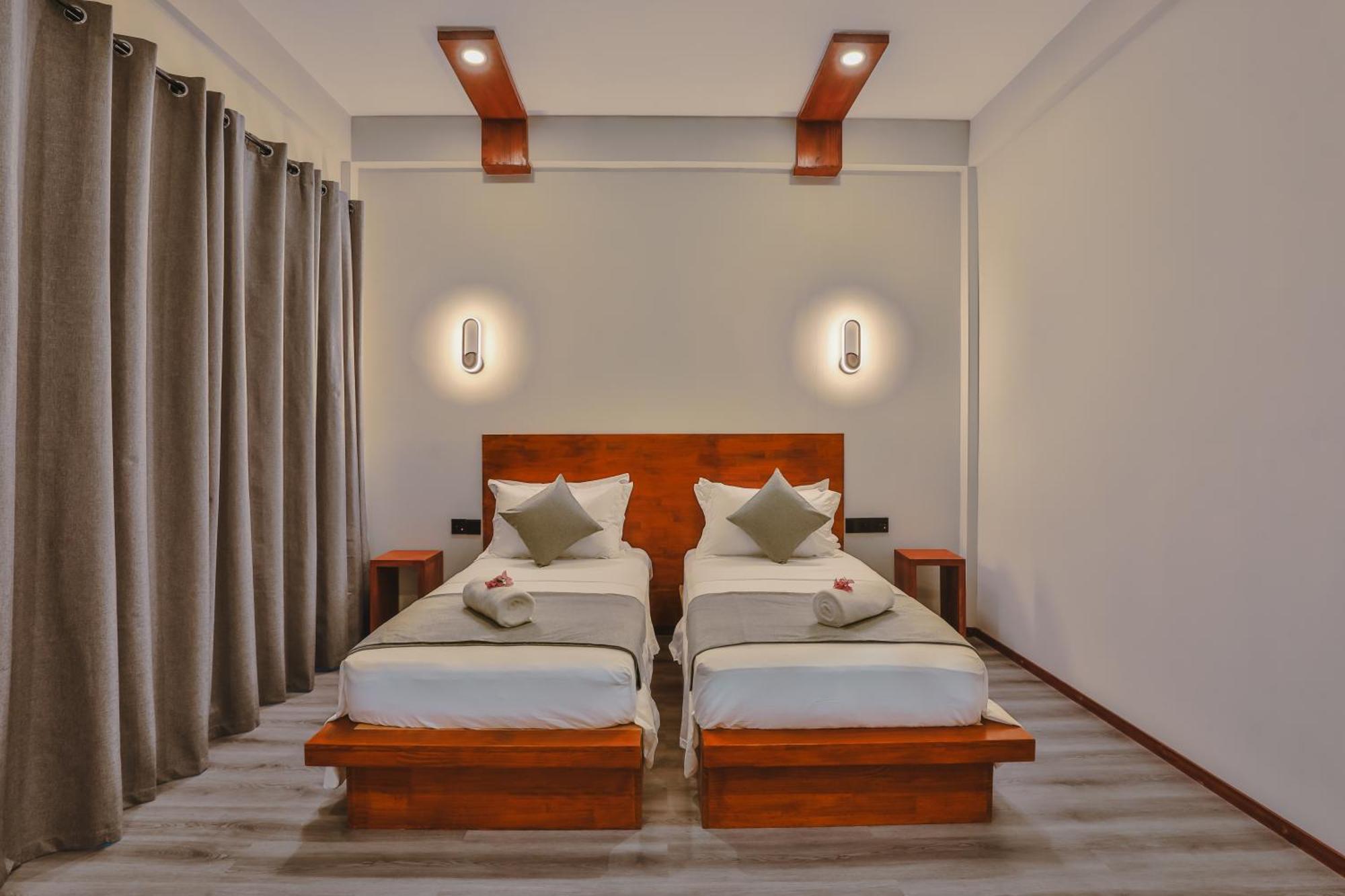 Hotel Sunny Breeze View Hangnaameedhoo Exterior foto